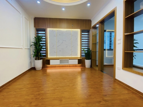 Chính chủ bán nhà Khương đình, Thanh Xuân, dt42m2, mới xây 5 tầng