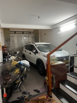 Gấp Bán Giá Rẻ 4 Tầng BTCT , Hẻm xe tải né , Cầu vượt Ngã tư Ga , THạnh lộc , Q12 , sát gò vấp.
