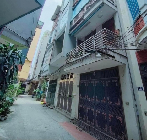Nhà đẹp, THOÁNG trước sau, 30m OTO, 32m2, gần TIMES CITY, CHỈ 3.2 tỷ.