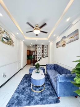 Bán nhà Hoàng Mai,  Hà Nội 5 tầng cực đẹp giá chỉ 3.15 tỷ. mua bán nhà đất , bât dong san Hoàng Mai.