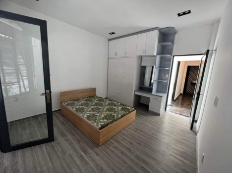 Nhà 2 Tầng, DT 4x10.45  , đường rộng 4 m, Âu Dương Lân , Quận 8, nhỉnh 5 tỷ