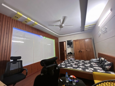 CHỈ DUY NHẤT 1 CĂN ở ngay Quan Nhân, Nhân Chính, 48mx5T, gần ô tô, ngõ thông kd, nhỉnh 4 tỷ lh