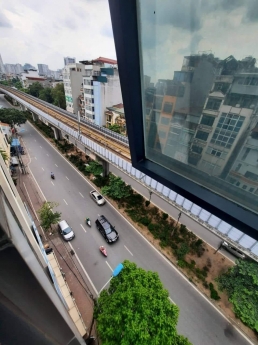 Siêu phẩm nhà văn phòng Yên Lãng, 10 tầng, lô góc, mặt tiền khủng kinh doanh siêu đỉnh, giá hơp lý.