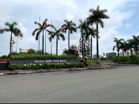 Chính chủ bán đất siêu đẹp KDC Bình Nguyên, Làng Đại Học Thủ Đức, 100m2, giá 4 tỷ, Sổ Hồng riêng