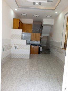Nhà 3 tầng mới xinh nhỉnh 2 tỷ 28m2 - Huỳnh Tấn Phát - Nhà Bè