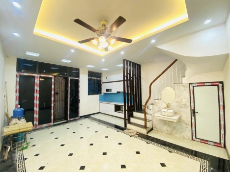 Chỉ 4.1 tỷ, sở hữu ngay căn nhà siêu đẹp phố Khâm Thiên, 36m2 x 4T, Mt 5.4m