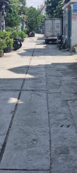 BÌNH TÂN, ĐS10, HXT THÔNG, SÁT MẶT TIỀN,  GẦN TÂN KỲ TÂN QUÝ, AEON TÂN PHÚ, SỔ VUÔNG VỨC, NHÀ MỚI