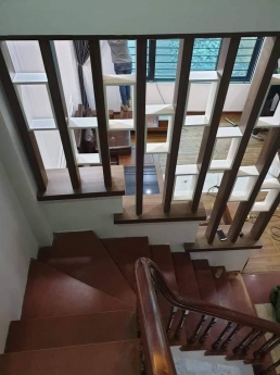 FULL NỘI THẤT SANG XỊN- LK PHÂN LÔ - GARA - Ô TÔ TẢI TRÁNH BÁN NHÀ ĐƯỜNG TIẾP GIÁP CATP 43m,5 TẦNG,