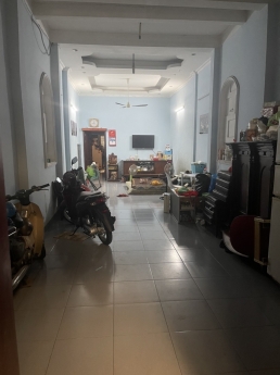 Bán nhà mặt tiền Thoaị Ngọc Hầu - Nguyễn Sơn. DT 8 x 40, 5 tầng giá chỉ 49 tỷ.