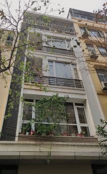 Bán nhà Trần Đăng Ninh, 2 thoáng, gara ô tô, ngõ rộng thoáng , KD, ô chờ thang máy, dân trí cao