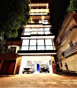 6t VIEW VƯỜN HOA, Ô TÔ TRÁNH, GARA 2 Ô TÔ NGUYỄN SƠN, LONG BIÊN