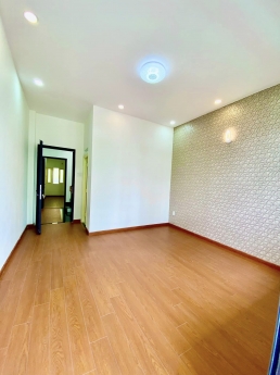 Mặt Tiền Tân Phú,Lý Thánh Tông,4 Tầng ở Ngay,