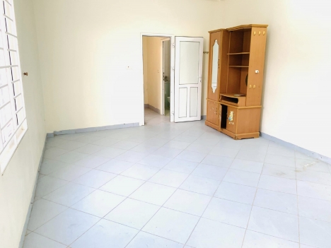 TRƯƠNG ĐỊNH-NGÕ NÔNG-BA GÁC ĐỖ CỬA-LÔ GÓC, 35m2 x 5 tầng, Giá hơn 3 tỷ có thương lượng