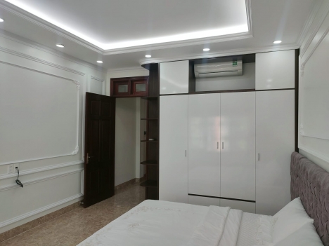 BÁN GẤP NHÀ DỊCH VỤ KIẾN HƯNG, ĐA SỸ, HÀ ĐÔNG, DT50M, 4 TẦNG, FULL NỘI THẤT, KINH DOANH, VĂN PHÒNG