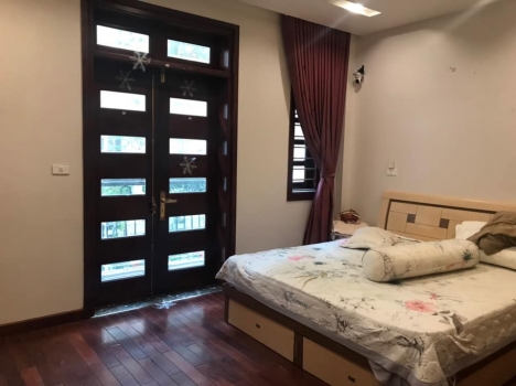 Bán nhà Trần Đăng Ninh, 2 thoáng, gara ô tô, ngõ rộng thoáng , KD, ô chờ thang máy, dân trí cao