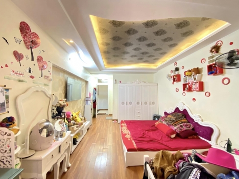 Bán nhà Hoàng Mai,  Hà Nội 37 m2 cực đẹp giá rẻ. mua bán nhà đất , bât dong san Hoàng Mai.