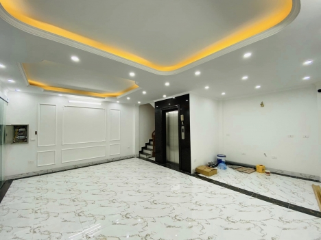 BÁN NHÀ PHỐ KIM GIANG QUẬN THANH XUÂN  50M 6T MT6M 8.5 TỶ NHÀ MỚI THANG MÁY LÔ GÓC