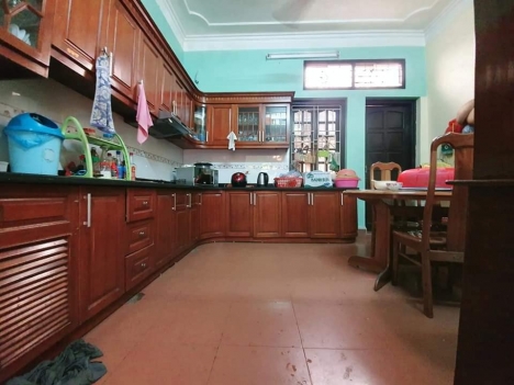 Bán nhà Đường Nguyễn Phong Sắc, 95m2, phân lô, 2 thoáng, ô tô tránh, Kinh doanh, 3 bước ra phố