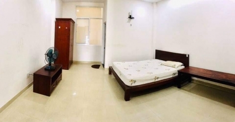 HÓT  THÀNH THÁI  VIP Q10 -86m2- 5 tầng 17 CHDV Thu nhập 85tr tháng