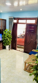 Nhà Diện tích sd 200m2 - Ô tô tận sân - Cách Hồ Xuân Hương 2km - Giá Ngộp 3.2ty
