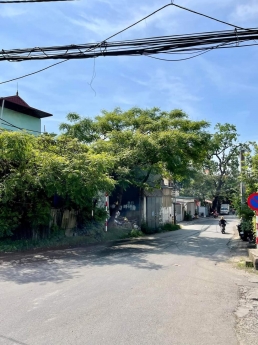 ĐẤT THỤY PHƯƠNG ƯUAS ĐẸP,GẦN PHỐ,NGÕ THÔNG,NỞ HẬU,MẶT TIỀN TIÊU CHUẨN,XÂY NHÀ HẾT Ý,RẺ HƠN 50TR/1M