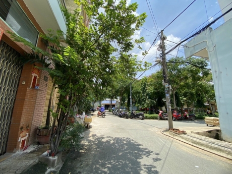 Bán Nhà gần mặt Tiền Lũy Bán Bích, Hòa Thạnh , Tân Phú 3 Tầng, 3 pn, 60m2 5.2tỷ