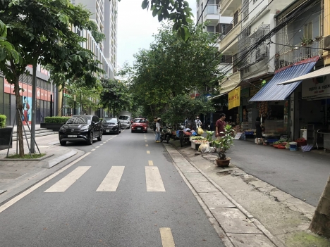 BÁN NHÀ GẦN KV XUÂN LA-TÂY HỒ-KINH DOANH-OTO-GIÁ:10,6 TỶ