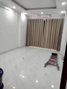 Mặt phố Thụy Khuê, Tây Hồ - 2 chiều- vỉa hè- kinh doanh sầm uất-nhà mới 3 góc thoáng - 19 tỷ