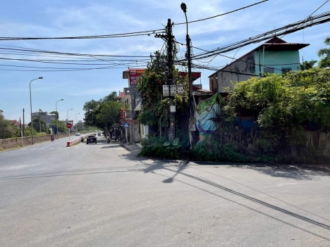 ĐẤT THỤY PHƯƠNG ƯUAS ĐẸP,GẦN PHỐ,NGÕ THÔNG,NỞ HẬU,MẶT TIỀN TIÊU CHUẨN,XÂY NHÀ HẾT Ý,RẺ HƠN 50TR/1M