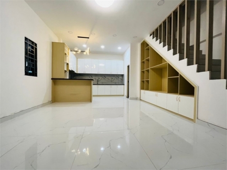 Bán nhà Hẻm 3m, Lô gốc 2MT , Bùi Văn Ba , chỉ  3,79 tỷ