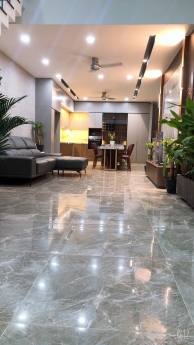 Bán nhà Nguyễn Oanh giao Phan Văn Trị 70m2 3 lầu HXH 6,5 tỷ TL