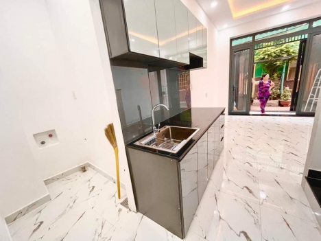 BÁN GẤP NHÀ VIP NỞ HẬU HƯNG PHÚ Q8, GIÁ NHỈNH 4 TỸ