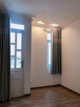 PHÚ NHUẬN NHÀ MỚI ĐẸP - 4 TẦNG BTCT