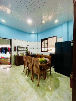 Nhà Diện tích sd 200m2 - Ô tô tận sân - Cách Hồ Xuân Hương 2km - Giá Ngộp 3.2ty
