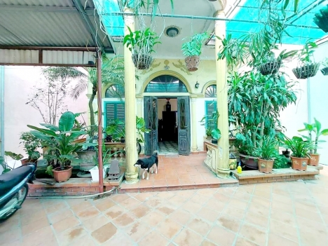 Bán nhà Dt420m2, Mt12m mặt phố Âu Cơ, Quảng An Tây Hồ, phù hợp KD nhà hàng, K/s.. giá 52 tỷ.