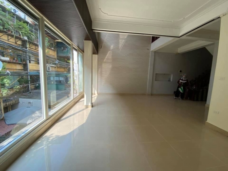 BIỆT THỰ  ĐỐNG ĐA - VỊ TRÍ ĐẸP -GaRa  Ô TÔ , 4M RA ĐƯỜNG Ô TÔ TRÁNH - KINH DOANH