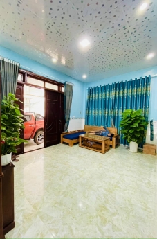 Nhà Diện tích sd 200m2 - Ô tô tận sân - Cách Hồ Xuân Hương 2km - Giá Ngộp 3.2ty
