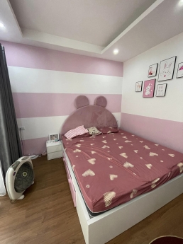 Bán nhà Ngọc Thụy 5 tầng, mặt tiền 4.5m2, giá 4.25 tỷ, ngõ ô tô chạy thoải mái