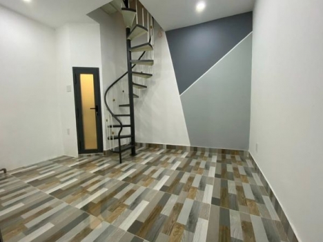 NHÀ TRUNG TÂM QUẬN 3-GIÁ CHỈ 2.9 TỶ.