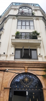 Siêu phẩm đường ô tô Trung Hòa - 100m2 giá 19,9 tỷ.