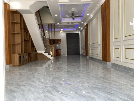 Phong Cách Thiết Kế Tân Cổ Điển - 4 Phòng ngủ - sân xe hơi