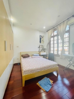 Nhà phố Trương Định, Nhà Đẹp ở Luôn, Ô Tô Vào nhà, Trước nhà Sân rộng, 35m, 5T, giá 7.8 Ty