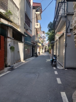 LÔ GÓC 2 THOÁNG NGUYỄN SƠN 97M2  4 TẦNG 15,TỶ NHỈNH XÍU,TIỆN ÍCH Ở ĐÂY KHÔNG THIẾU THỨ GÌ