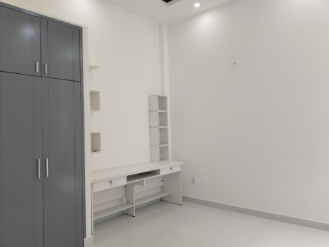 Bán Nhà Bình Thạnh 94m2- 2 Tầng mới Tinh - Ngang 5.3x17m - Tặng Full Nội Thất - Sát MT