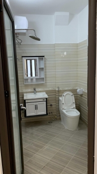 Bán nhà MT 5.4m,2 mặt thoáng,đường ba gác,sát UBND phường,phường Quang Trung,Đống Đa,giá 4.5 tỷ