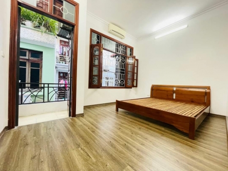 TRUNG TÂM CẦU GIẤY - MẶT TIỀN ĐẸP - HAI THOÁNG. NHÀ TRẦN THÁI TÔNG 38M2, 4T, MT5M, GIÁ 5.35 TỶ.
