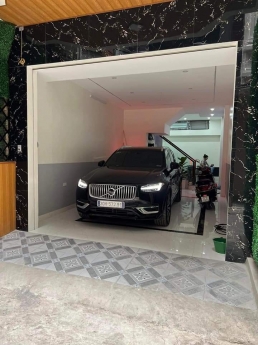 Bán nhà Hoàng Quốc Việt, 80m2, phân lô, 2 thoáng, ô tô tránh, Kinh doanh, sát phố, dân xâ