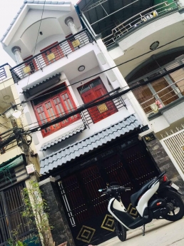 Nguyễn Quý Yêm- Oto vào nhà- 3 tầng BTCT – 50m2 – giá nhỉnh 6 Tỷ ( TL)