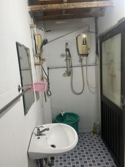 Bán căn hộ 47m2 tầng 1 C/C Trần Tuấn Khải P5 Q5 mới sửa rất đẹp