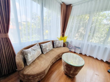 ban nhà phố ngọc lâm Vị trí ở  kết hợp kinh doanh  105m2 4t mt 7m mặt ngõ ô tô tránh giá chỉ 15 tỷ